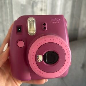 Fujifilm instant camera + case/bag